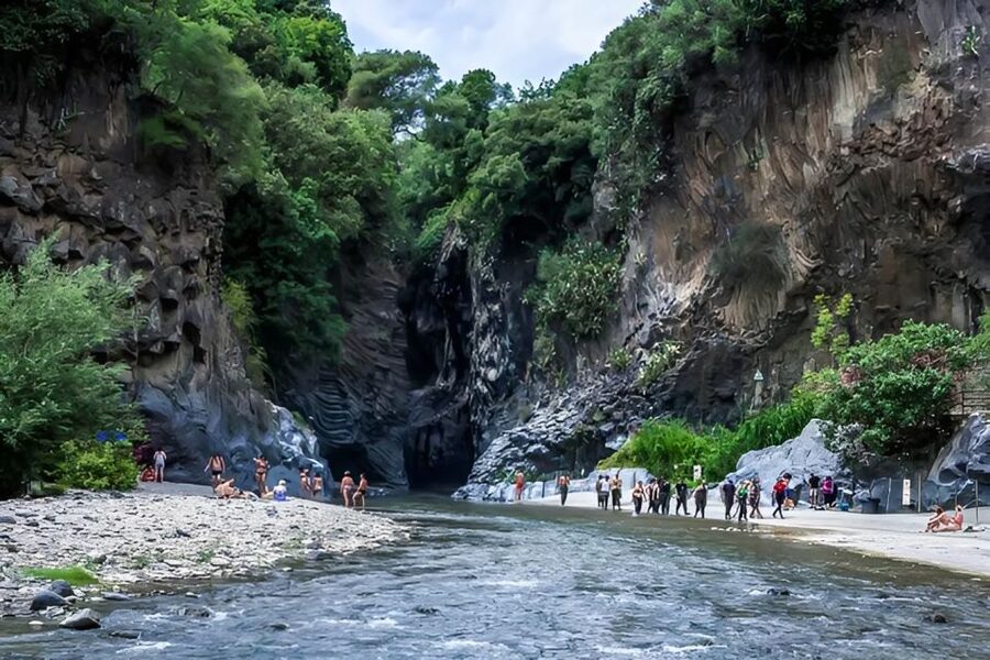 Sicily: Etna and Alcantara Gorges Full-Day Tour with Lunch - Walking the Sartorius Craters at 1,665 meters