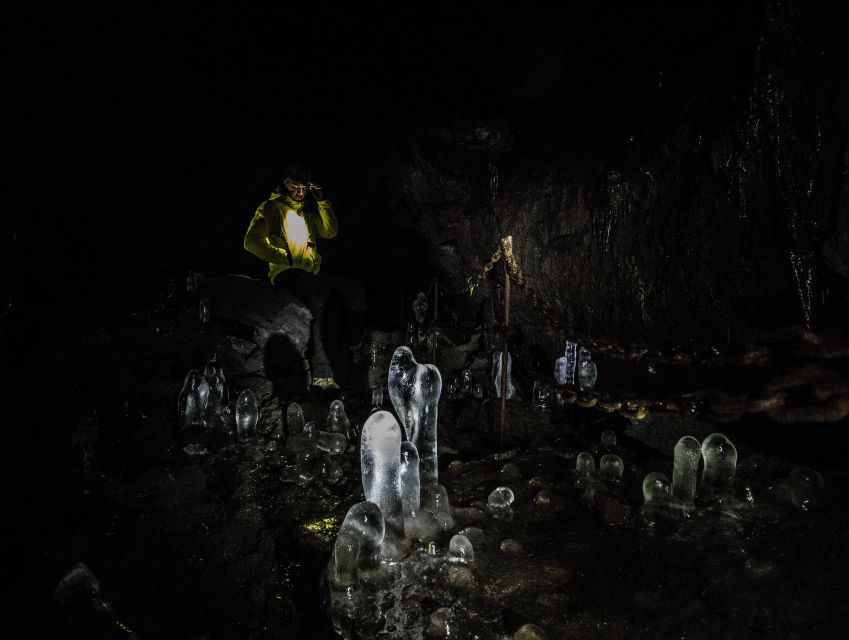 Silfra: Leidarendi Lava Caving & Snorkeling Tour with Photos - Two Iceland worlds in one seven-hour day