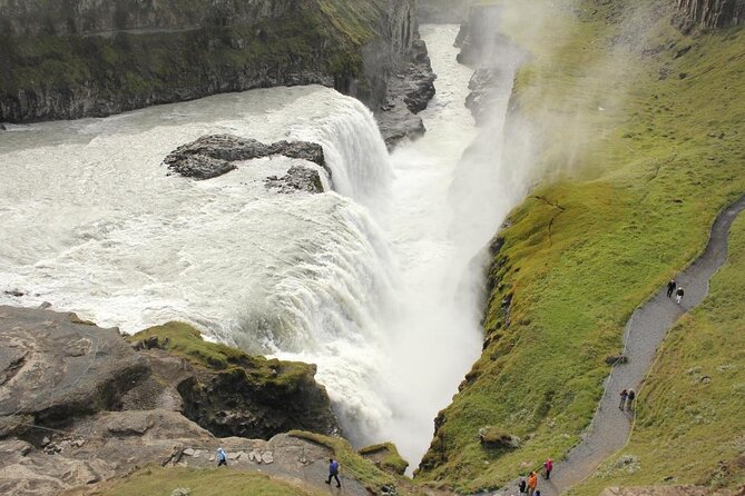Small-Group Golden Circle, Sky Lagoon with Ticket & Kerid Crater - Key points to know before booking