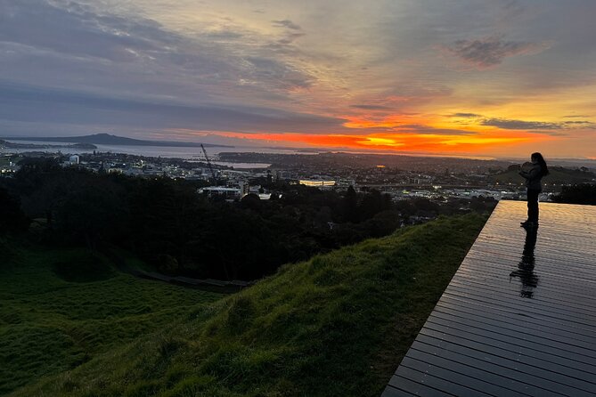 Small Group Waitomo and Rotorua including Te Puia Tour - Is $325.80 good value?