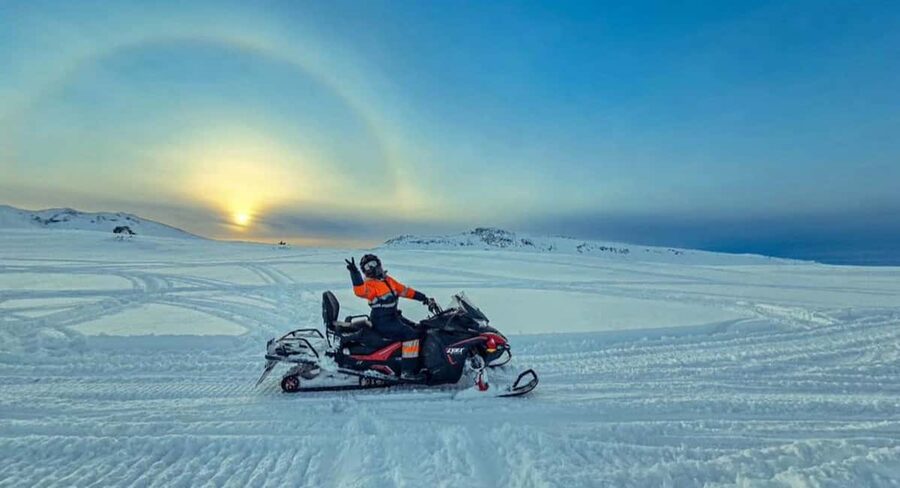 Snowmobiling on Eyjafjallajökull – The Summit of Adventure - Returning by Jeep to Brú Base Camp