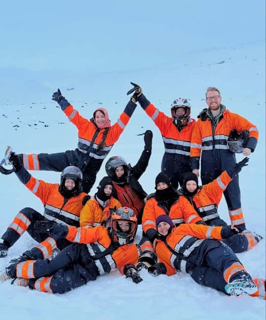 Snowmobiling on Eyjafjallajökull – The Summit of Adventure - The 35-minute Super Jeep climb