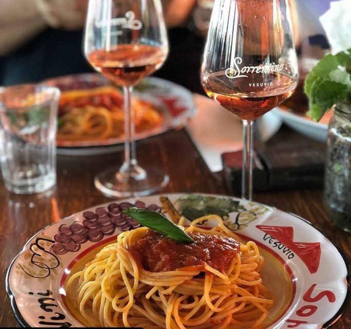 Sorrento: Vesuvius Day Trip with Entry and Lunch - Who will enjoy this Vesuvius outing