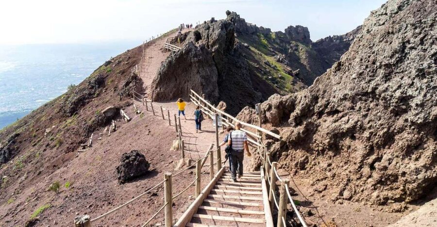Sorrento: Vesuvius Day Trip with Entry and Lunch - Meeting at Bar Kontatto in Sorrento
