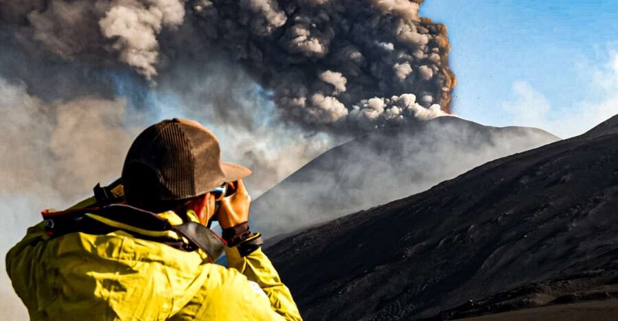 Special trekking on the most authentic and wild side of Etna - The first walk toward 2,900 meters
