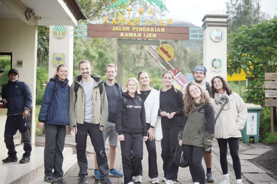 Start: Malang! Bromo Sunrise and Ijen 2D/1N Share Tour - Ijen begins at 12:20 a.m.