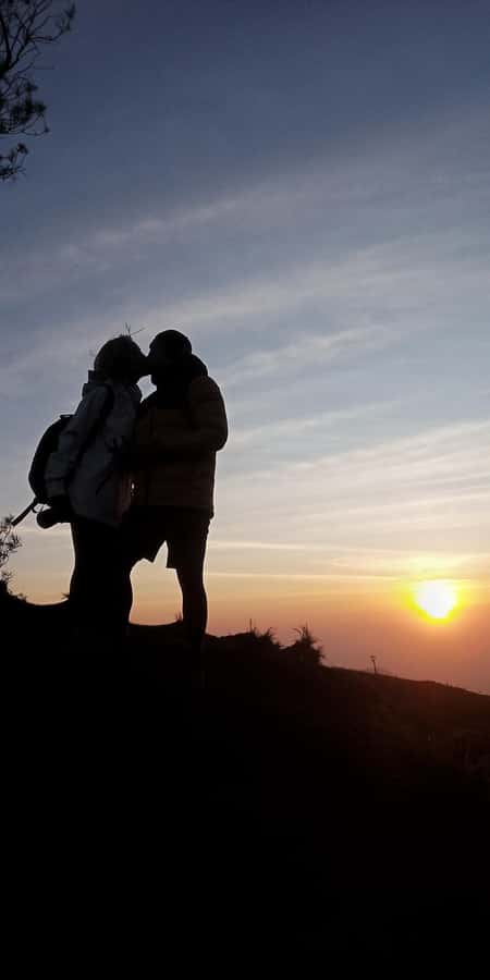 Surabaya: Budget Friendly Private Bromo Sunrise Tour - What $123 per person really buys you