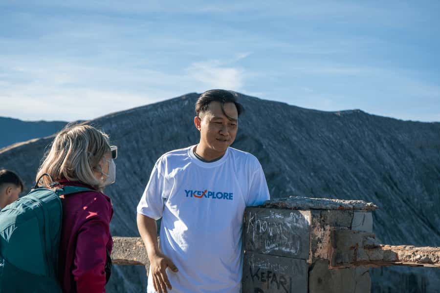 Surabaya/Malang/Probolinggo: 2D1N Bromo Ijen W/Bali Drop-off - Ijen’s midnight hike and possible blue fire