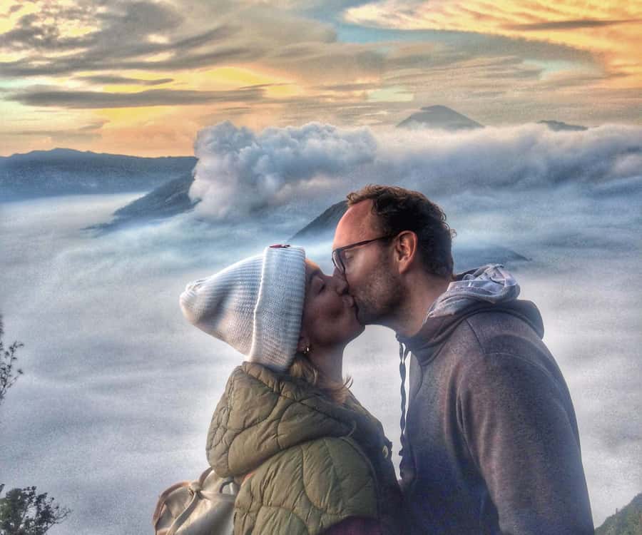 Surabaya: Mount Bromo Sunrise Shared Tour all Included - The rough ride to Kingkong Hill