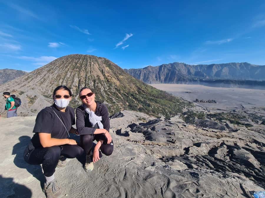 Surabaya or Malang: Mount Bromo Sunrise Share Guided Tour - The 4x4 across Bromo’s black sea of sand