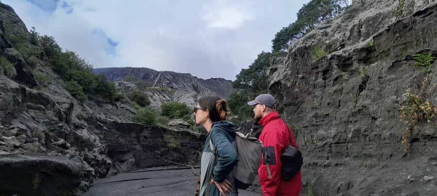 Surabaya or Malang: Mount Bromo Sunrise Share Guided Tour - Widodaren Hill and the open volcanic basin