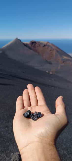 Tajogaite Volcano: the official route with a certified local guide - What the $42 price covers