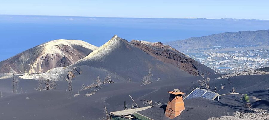 Tajogaite Volcano VIP Experience: Private Tour with a Certified Guide - The Llano del Jable start and first viewpoint
