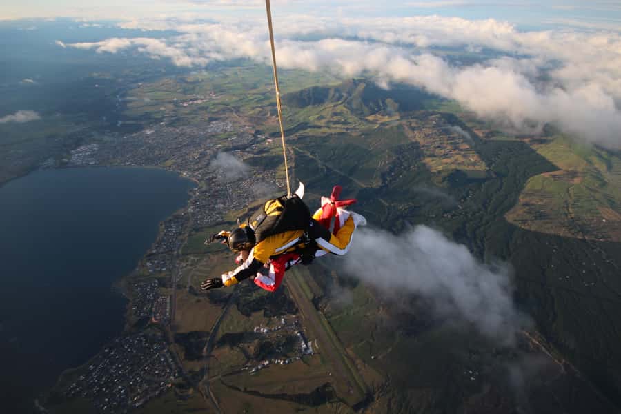 Tandem Skydive Experience in Taupo - The climb to 12,000, 15,000, or 16,500 feet