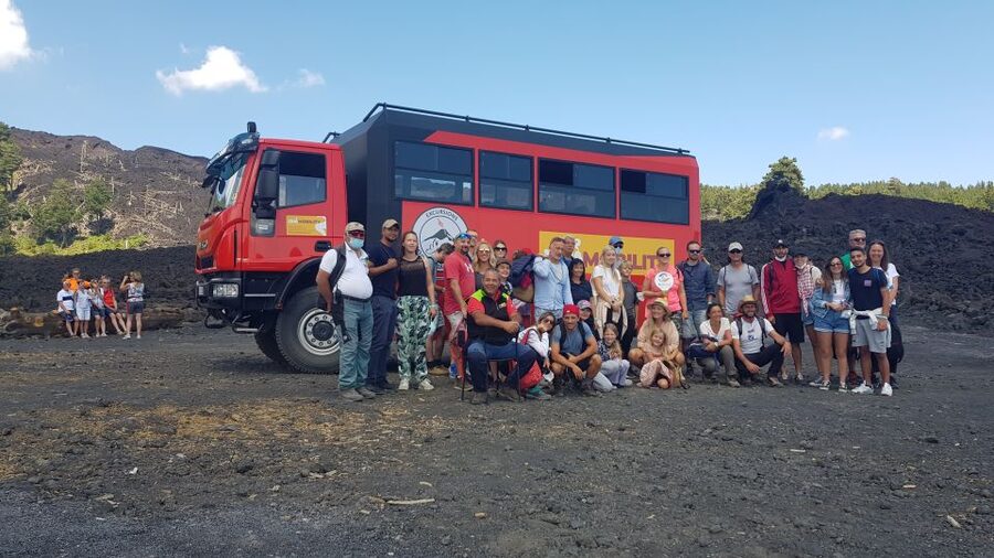 Taormina/Naxos: Mount Etna & Alcantara Gorges Tour w/ Pickup - What to pack for the altitude and river