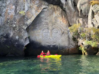 Taupo: Maori Rock Carvings Kayaking Tour