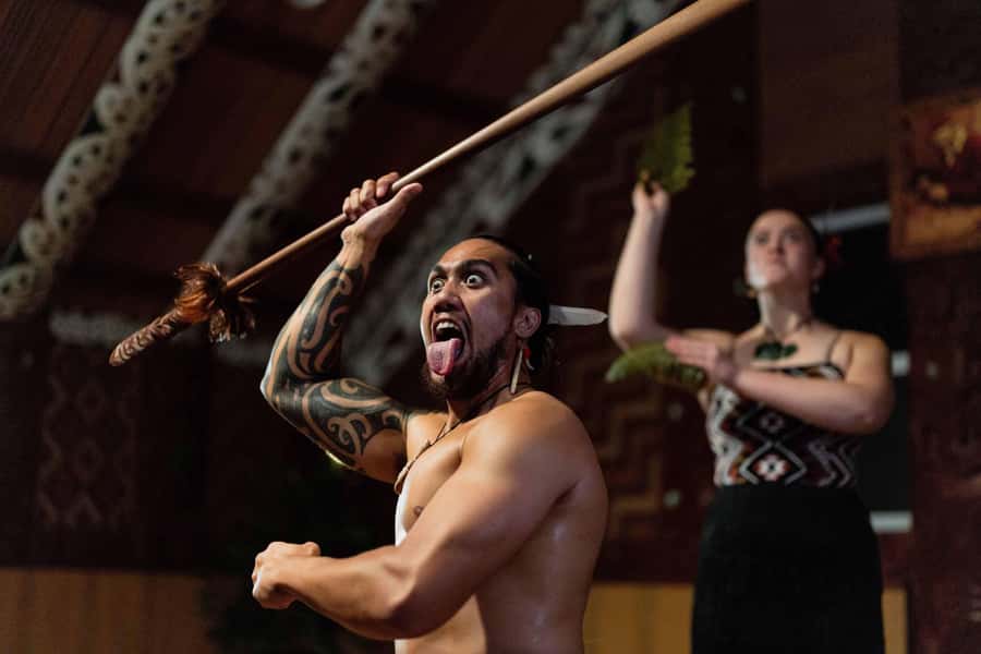 Te Puia: Te Pō Indigenous Evening Experience - Haka + Dinner - The hāngī-style buffet at Pātaka Kai