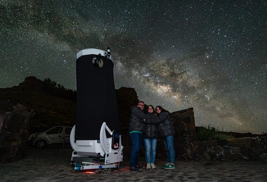 Teide National Park: Guided Large Telescope Stargazing Tour - Alessandro’s teaching style