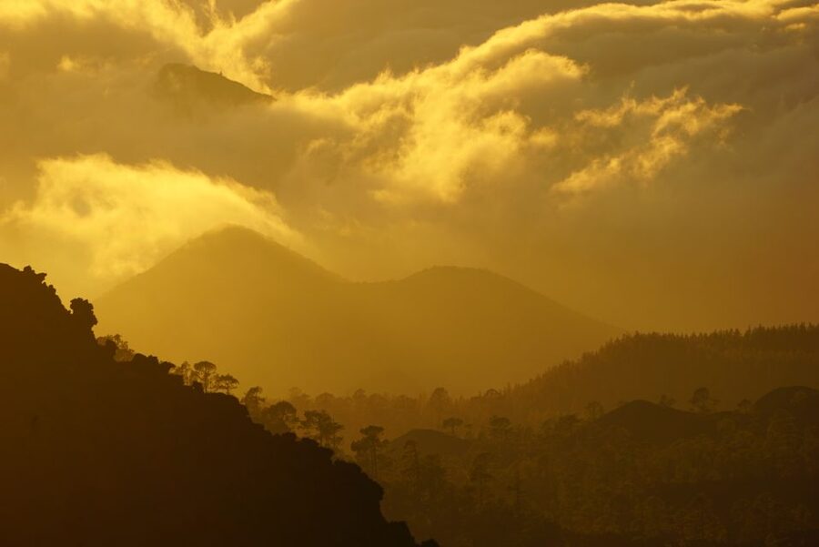 Tenerife: Sunset Teide National Park & Photos - Why sunset at Teide feels different