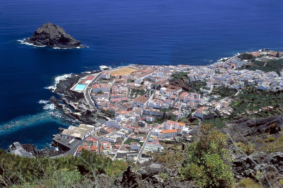 Tenerife: Teide National Park Full-Day Tour with Pickup - The guides and drivers make a real difference