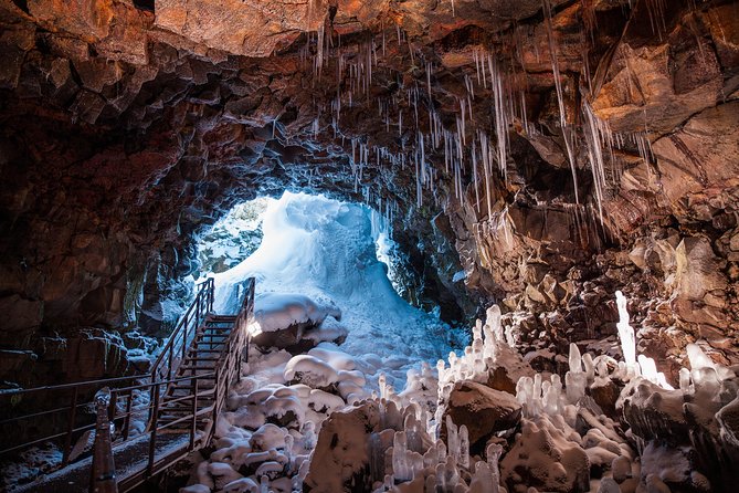 The Lava Tunnel Tour with Transfer from Reykjavik - Why the guide matters underground