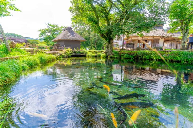 Tokyo: Mt. Fuji, Arakurayama Sengen Park, Oshino Hakkai Tour - Saiko Iyashi-no-Sato Nenba’s old thatched houses