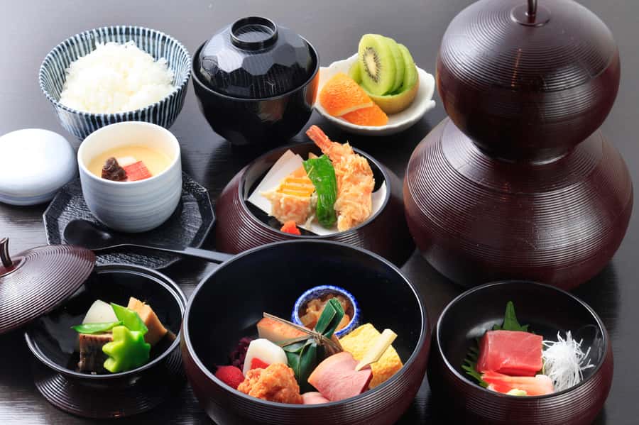 Tokyo: Mt Fuji Area Guided Tour with Traditional Lunch - Key points to know before you go