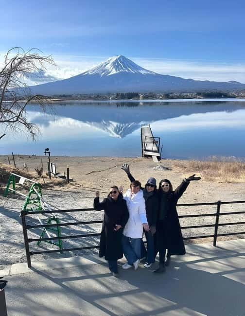 Tokyo: Mt-Fuji & Hakone Private Custom Tour English Driver - Lake Kawaguchi gives you the classic Fuji view