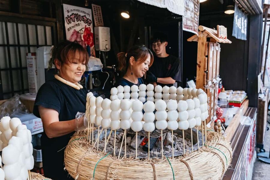 Tokyo: Mt. Fuji, Kamakura, Big Buddha, & Lake Ashi Day Trip - The coach ride is part of the bargain