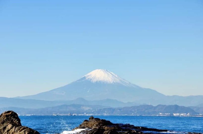 Tokyo:Sea of Mount Fuji, Hakone Ropeway, Ōwakudani, Enoshima - Riding above Owakudani’s steaming ground