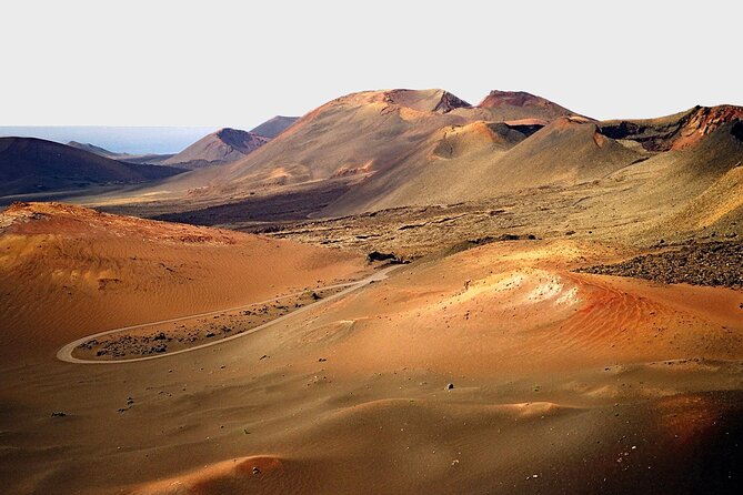 Tour to Timanfaya, La Geria and La Laguna Verde - From Arrecife to César Manrique’s Monument to the Peasant
