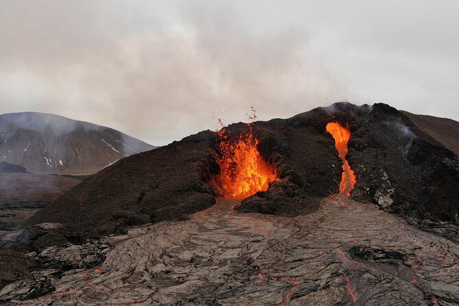 Volcano Hike and Grindavík Visit from Reykjavik - Transport, timing, and the $125 price