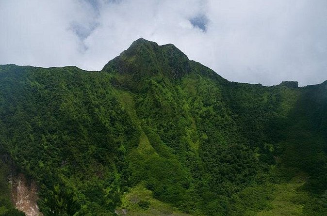 Volcano Hike in St. Kitts - The 8:30 a.m. start and the ride to the trail
