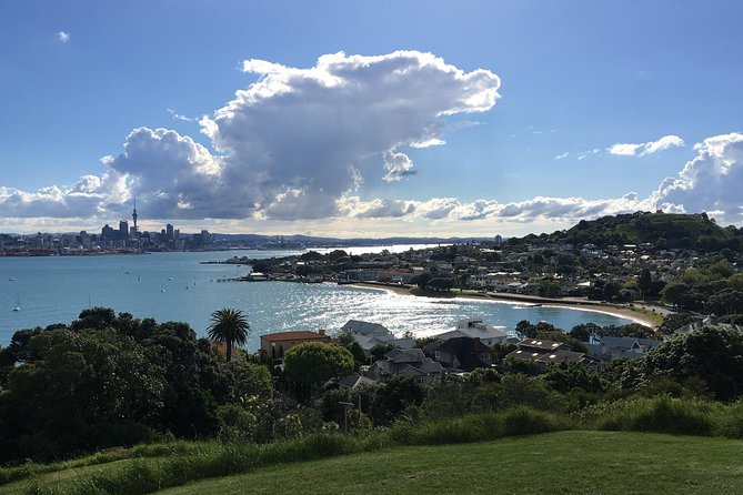 Volcanoes, Coasts, and Secret Spots Afternoon Tour in Auckland - North Head: a volcano turned fortress