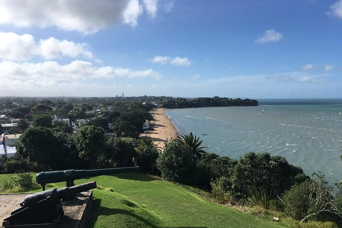 Volcanoes, Coasts, and Secret Spots Afternoon Tour in Auckland - Devonport and Cyril Bassett Lookout