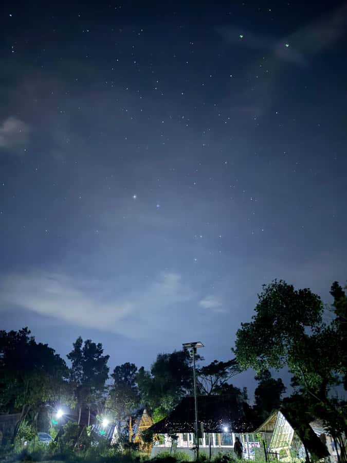 Yogyakarta: Merapi Volcano Lava View with Turgo Hill option - Who should book this experience