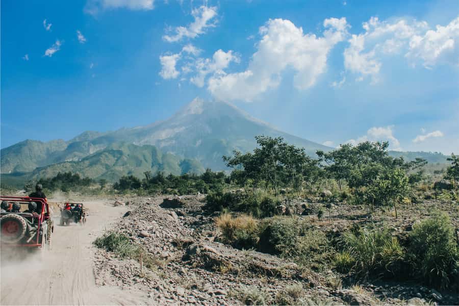 Yogyakarta: Mount Merapi Guided Jeep Safari with Pickup - The 4WD jeep ride over Merapi’s rough ground