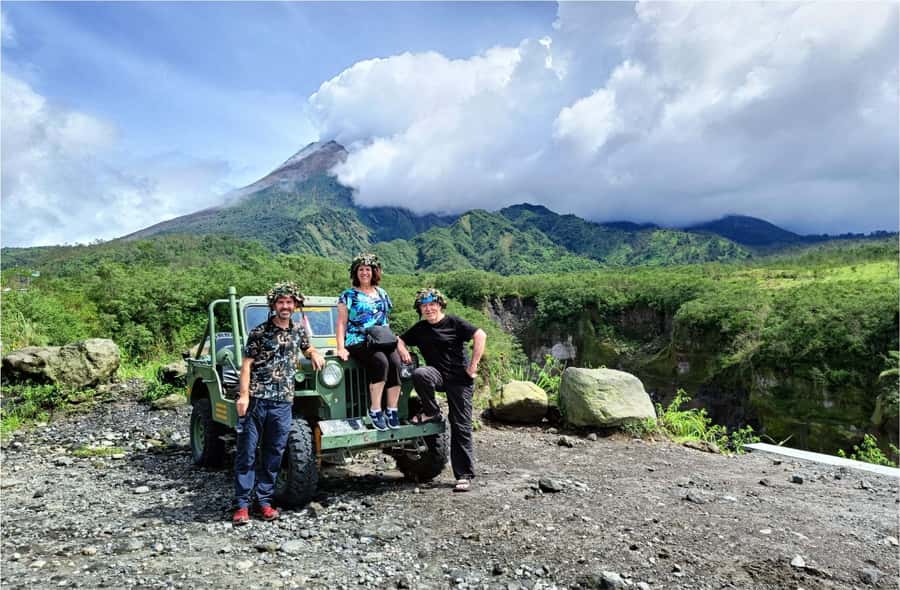 Yogyakarta: Mount Merapi Guided Jeep Safari with Pickup - What the guides add to the experience