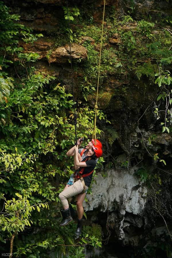 Yogyakarta: Mt. Merapi Sunrise, Jomblang & Pindul Cave Tour - The long ride between three attractions