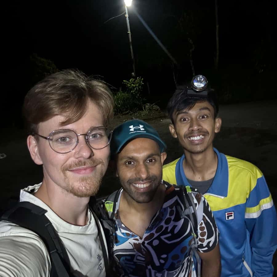 Yogyakarta Volcano: Merapi Volcano on Hilltop (Lava Viewing) - What to wear and bring