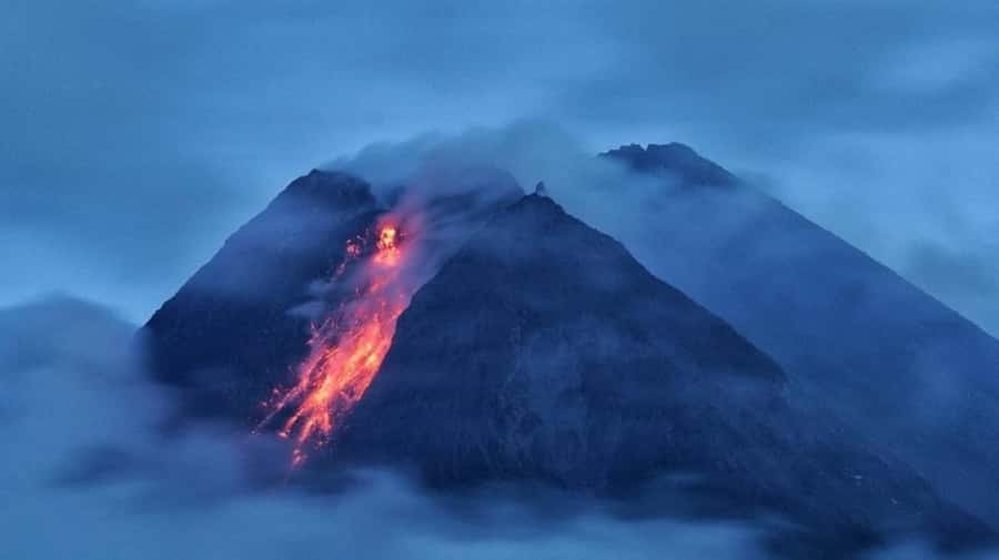 Yogyakarta Volcano: Mount Merapi on Hilltop (Lava View) - The 7 PM pickup from Yogyakarta